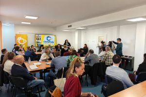 Identificarea nevoilor pentru stabilirea conţinutului CDL în cadrul Consorţiului pentru învăţământ dual Campus Oradea (FOTO)