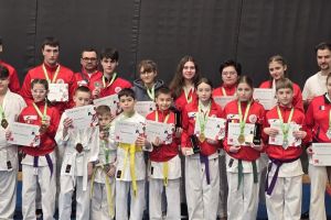 Karate: Rezultatele CS Phoenix Bacău la Cupa Sentoki