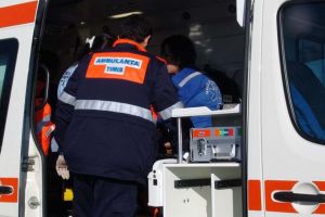 Trei persoane rănite pe DN 6, lângă Timişoara, după ce un şofer de 80 de ani a intrat pe contrasens