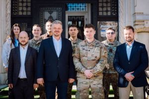 FOTO: Delegaţie de militari româno-americană, în vizită la Primăria Târgu Mureş