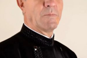 Dureros! A murit un cunoscut preot. „Din mâinile lui am învăţat ce înseamnă rugăciunea, răbdarea”