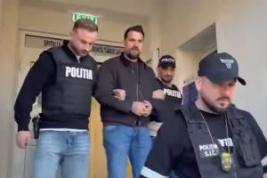 Cunoscut om de afaceri şi fost şef al PRM Gorj, reţinut pentru înşelăciune