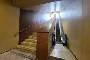 De ce se blochează scările rulante de la pasajul subteran din Decebal