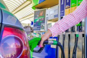 Noi scumpiri la benzină şi motorină în România, inclusiv în Oradea. Preţurile la pompă joi