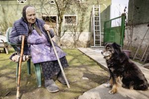 Interviu cu mama premierului Ilie Bolojan. „Dragul mamei, nu demisiona la cererea PSD-ului!”