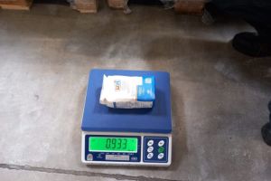 ANPC opreşte 140 de tone de zahăr de la vânzare: diferenţe mari de gramaj descoperite