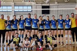 Victorie clară pentru CSM Corona Braşov  în debutul play-off-ului A2 Vest: 3-0 cu CSV Autokappa Craiova!