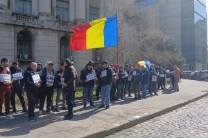 Sindicatele din minerit îi acuză pe ministrul Energiei şi pe şeful CEO de minciună!
