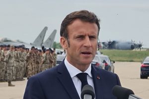 Primul militar francez mort in razboiul din Orientul Mijlociu, anunta presedintele Emmanuel Macron