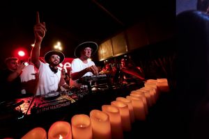 Weekend cu activităţi multe la Sibiu: mega petrecere la Aeroport, spectacole la Teatrul Gong şi concerte la Filarmonică