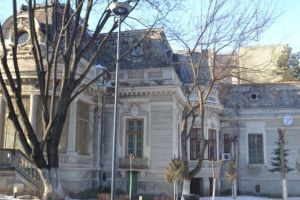 O importantă clădire de patrimoniu din Botoşani, transferată de la Ministerul de Interne la Consiliul Judeţean