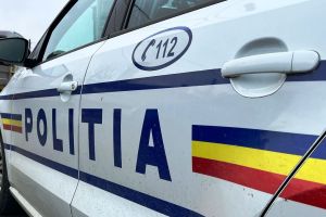 Șofer beat „praştie” la volan! Pentru că avea permisul suspendat, a încercat să fugă de poliţie dar a fost prins şi băgat la „rece”!