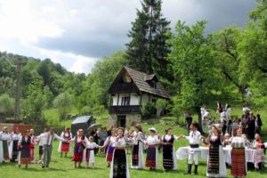 Galerie Foto: Muzeul „Amintiri din strămoşi”, bogăţia fără de preţ păstorită de Rafila Moldovan