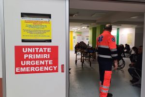 Botoşăneanul luat de elicopterul SMURD a ajuns pe mâna medicilor după ce i s-a făcut rău la serviciu