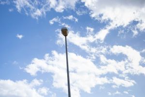 Investitie de peste 17 milioane de lei pentru iluminatul public din Constanta! Primaria a atribuit contractul de furnizare a energiei electrice (DOCUMENTE)