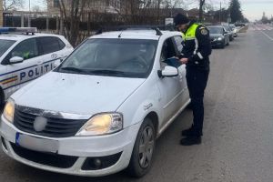 Controale în trafic pe raza municipiului Adjud: zeci de sancţiuni aplicate