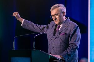 Vela e (încă) de neclintit! Rădăcini puternice la Bucureşti, regionala Romsilva în Banatul Montan!