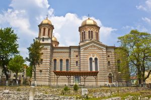 123 de ani de la sfintirea Catedralei Sfintii Apostoli Petru si Pavel din Constanta (galerie foto+document)