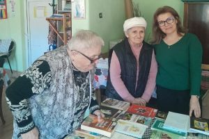 Proiectul ”Biblioteca Mobilă, alinare şi bucurie pentru persoanele vârstnice