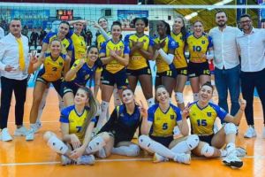 CSM Corona Braşov câştigă clar primul sfert de finală! Victorie 3-0 cu CSM Bucureşti în play-off Divizia A1 feminin 2026