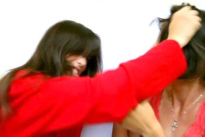 Bătaie între 2 studente, în zona căminelor de pe Colina Universităţii Transilvania