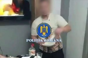 Bărbaţi amendaţi într-o localitate de pe Valea Oltului: au înjurat poliţia într-un live pe Facebook