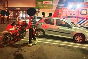 Accident, sâmbătă seara, la Kaufland Focşani! O tânără de 18 ani a fost rănită