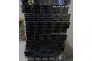 FOTO. Politia Romana: Peste 30 de perchezitii in judetele Covasna, Harghita si Brasov! Destructurare a unui grup de crima organizata implicat in contrabanda cu tigarete