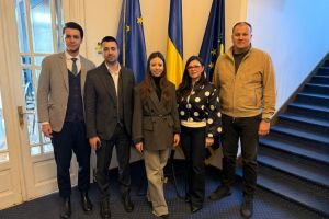 Tinerii liberali pregătesc o nouă generaţie de lideri: Bianca Murgu, preşedinta TNL Satu Mare, susţine implicarea activă a tinerilor în administraţie