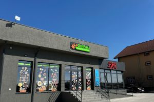 RARIGAB PLAST SRL ÎȘI DESCHIDE PORȚILE ÎN STOILEȘTI! Magazin cu franciză „DOI PAȘI” şi un bar primitor pentru serile petrecute cu prietenii