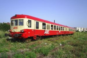 Se închide circulaţia feroviară pe ruta Braşov – Zărneşti