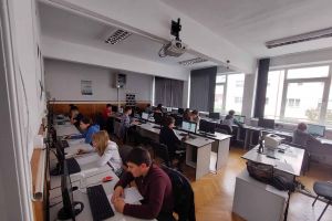 Record pentru Sibiu: 10 elevi s-au calificat la Olimpiada Naţională de Geografie
