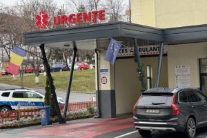 Accident pe Ștefan cel Mare: biciclist lovit cu uşa de un şofer neatent