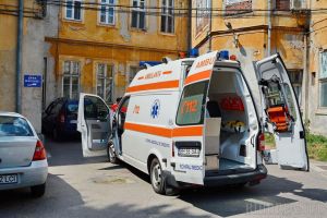 Șase cazuri de botulism în Bihor: Au mâncat şuncă făcută în casă! Medicamentul care i-a salvat, adus din 3 judeţe