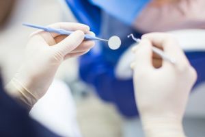 Tratamente stomatologice gratuite în spitalele publice: anunţul ministrului Sănătăţii