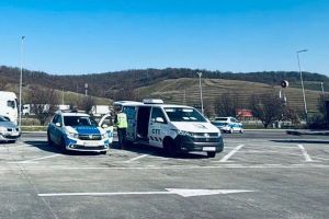Acţiune fulger pe autostrada A1, la Sibiu: şofer străin amendat cu 10.000 de lei / foto
