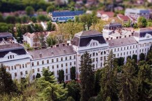 Preadmiterea continuă la UMFST Târgu Mureş