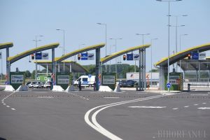 Jecmăneală la graniţă: Încă o şmecherie pe seama şoferilor care plătesc viniete la intrarea în Ungaria