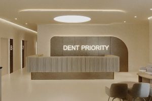 De la consultaţii la tratamente complexe: ce servicii stomatologice oferă noua clinică Dent Priority?