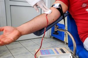 Apel al Centrului de Transfuzie Sanguină Satu Mare: este nevoie de donatori cu grupele O negativ, A negativ şi B negativ