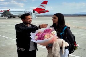 Surpriză la aterizarea la Sibiu pentru patinatoarea Anastasia Băcilă: a fost copleşită de emoţii / video