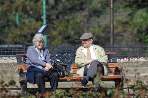 Peste 20.000 de pensionari din Argeş depind de ajutorul statului pentru a atinge pensia minimă