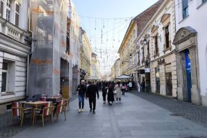 Primăria Timişoara scoate la licitaţie 11 spaţii comerciale. A mai încercat să le găsească chiriaşi şi anul trecut