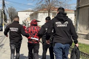 Știri Constanta: Barbat din Cernavoda, arestat preventiv pentru proxenetism in forma continuata