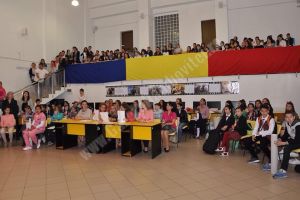 200 de elevi din întreg judeţul au participat la concursul „Ready pour le francais?, organizat de Școala Coresi