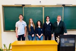 Echipa Liceului UMFST, rezultate deosebite la Olimpiada Judeţeană de Biologie