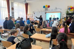 Lecţie de educaţie financiară, la Gimnaziul ”Serafim Duicu” Târgu Mureş