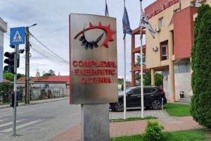 CE Oltenia dă afară 1.973 de oameni, dar hrăneşte o armată de şefi bine plătiţi. Cine răspunde pentru risipa din SPV-uri!