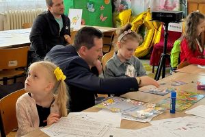 Ziua porţilor deschise, sâmbătă, în şcolile din Botoşani. „Deschidem clasele şi inimile pentru viitorii şcolari”