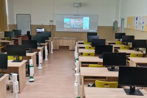 Investiţie: Ghiorocul are printre cele mai moderne şi dotate şcoli din ţară (FOTO)